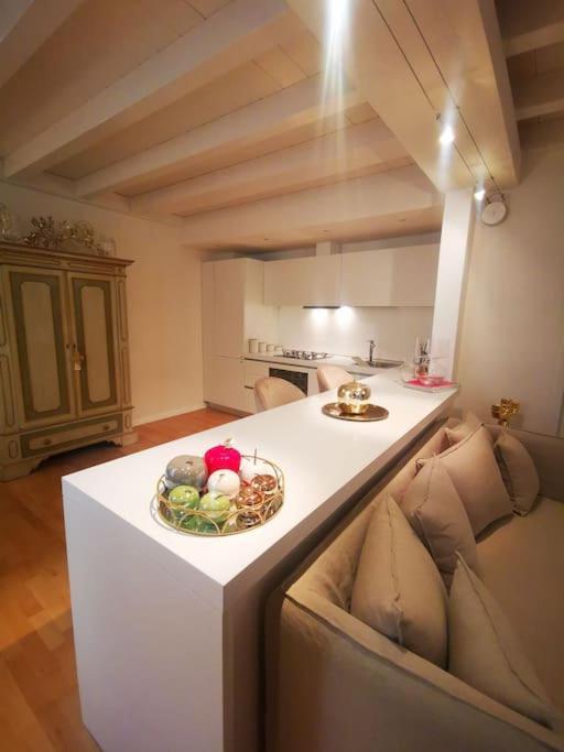 Gombruti14 Boutique Home Μπολόνια Εξωτερικό φωτογραφία