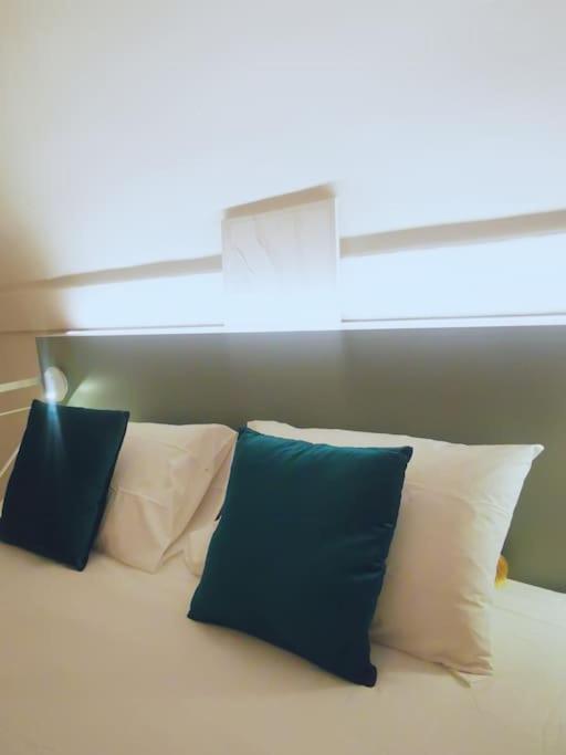 Gombruti14 Boutique Home Μπολόνια Εξωτερικό φωτογραφία