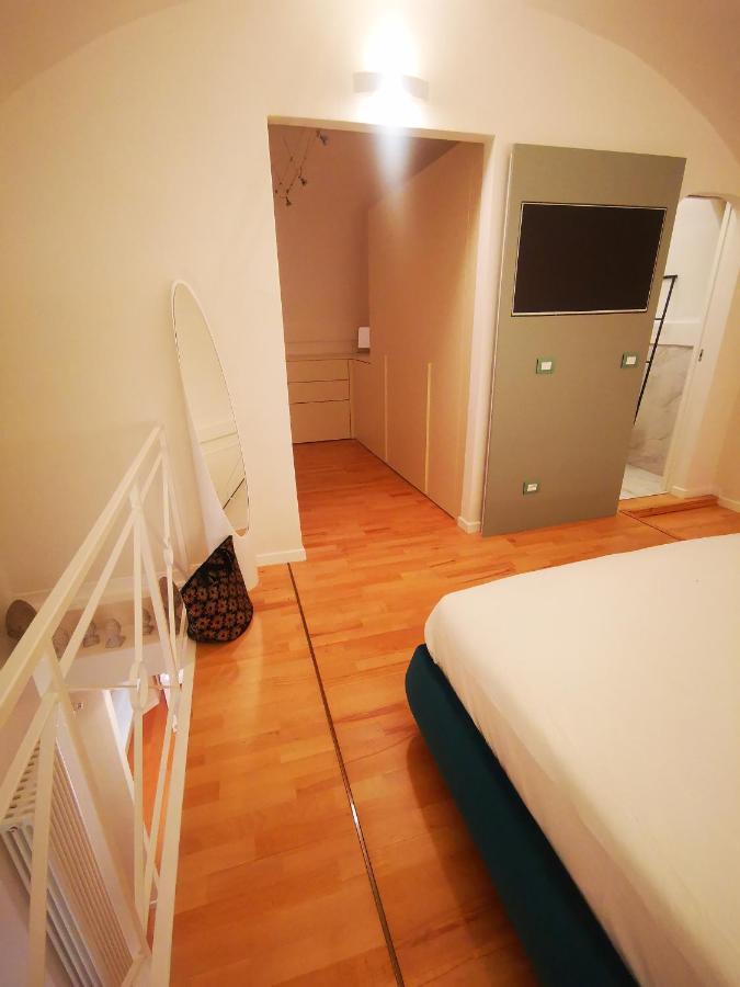 Gombruti14 Boutique Home Μπολόνια Εξωτερικό φωτογραφία