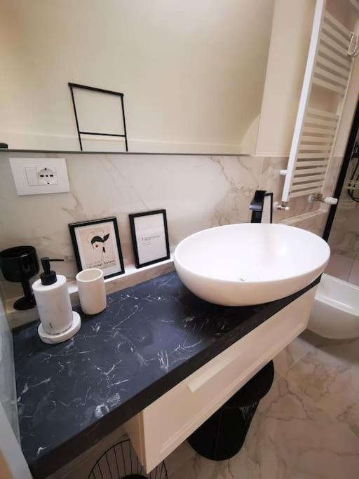 Gombruti14 Boutique Home Μπολόνια Εξωτερικό φωτογραφία
